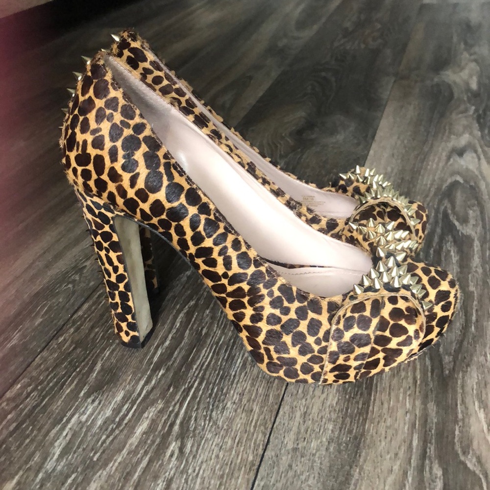 Vince Camuto spike heels